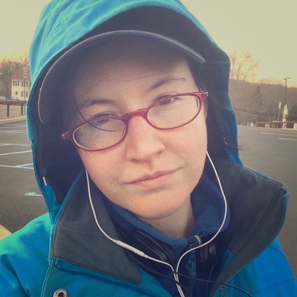 Meet your Posher, Roisin - Picture 1 of 1